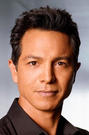 Benjamin Bratt isSantos